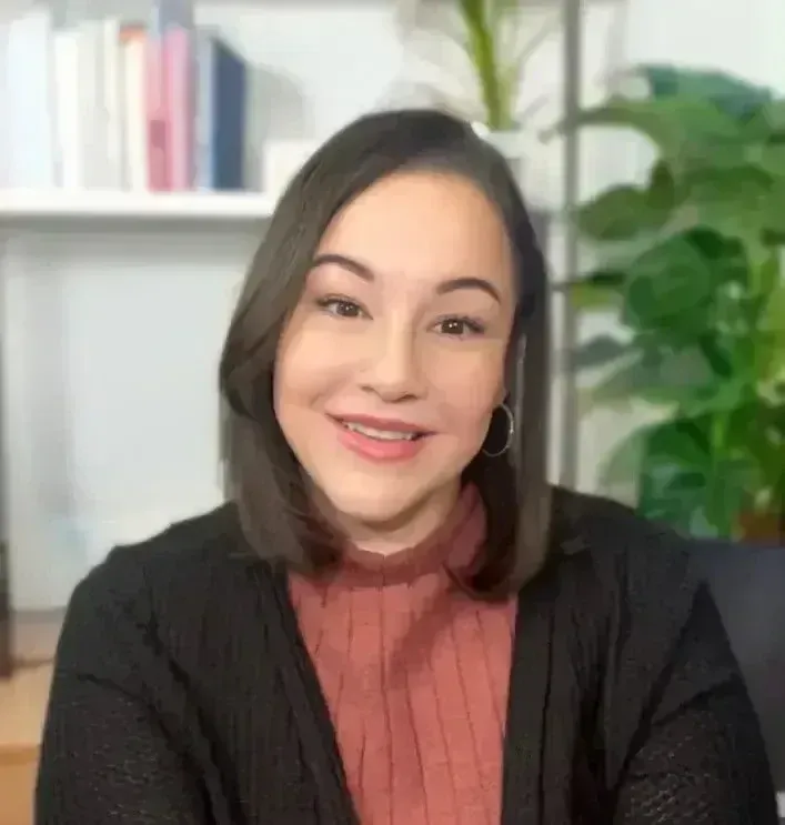 Sailys Concepcion therapist headshot