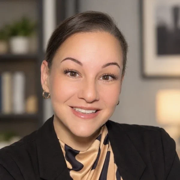 Sailys Concepcion therapist headshot